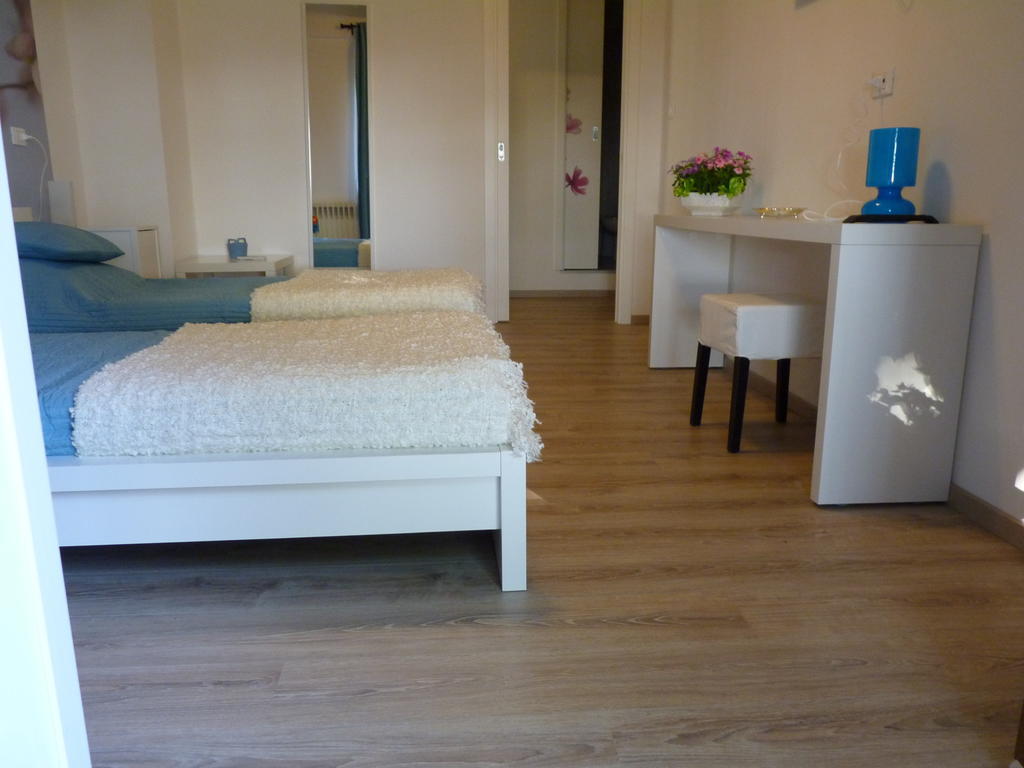 Casa Dodic Bed and Breakfast Trieste Habitación foto