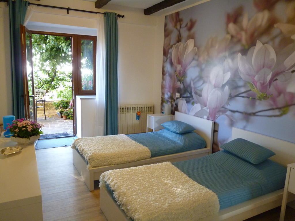 Casa Dodic Bed and Breakfast Trieste Habitación foto